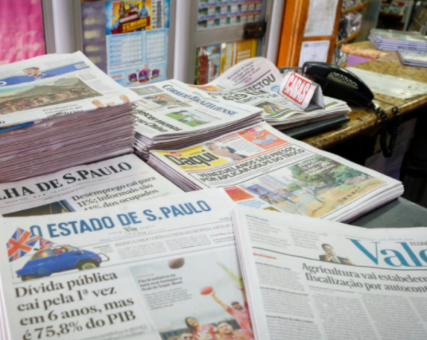 Congresso mantém divulgação de editais de licitação em jornais