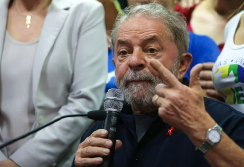 Em carta com propostas, Lula ignora regulação da mídia